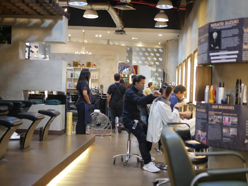10 Salon Terkenal di Kemang, No 2 Kesukaannya Vidi Aldiano!